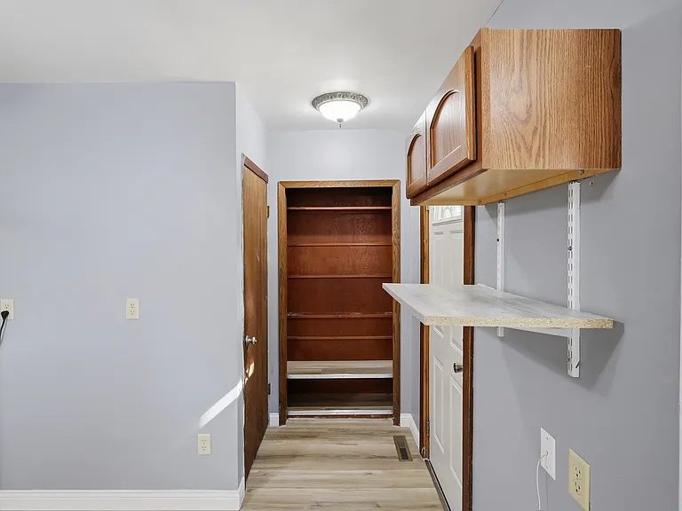 936 Galtier St #1 — Photo 16