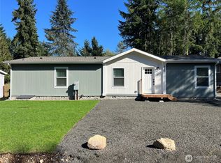920 E Lakeshore Dr W, Shelton, WA