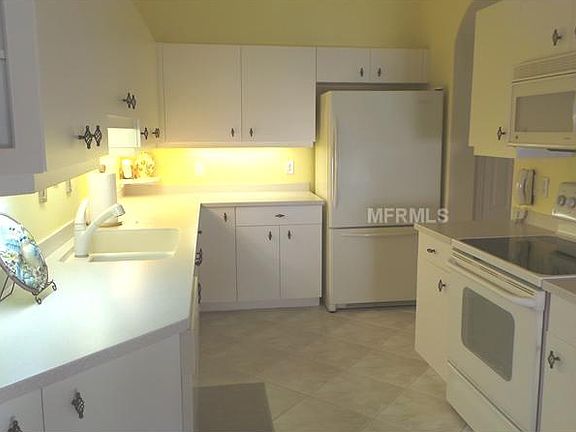 5th image of 228 Auburn Woods Cir