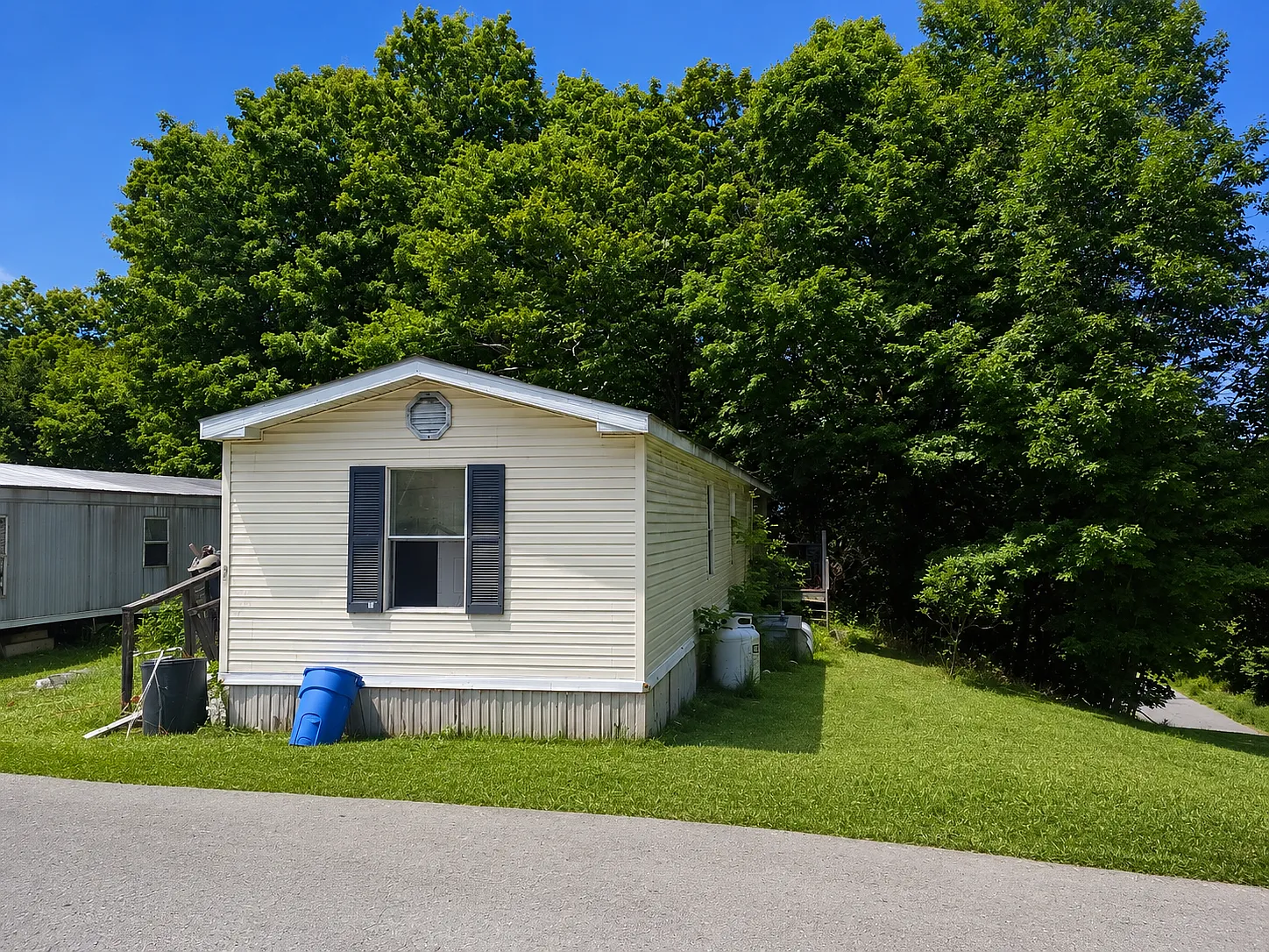 3 bed, 980 sqft, $1,850 — Photo 4