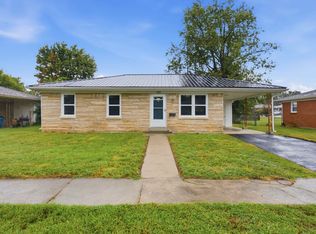 737 Greenbriar Dr, Harrodsburg, KY 40330
