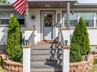 3321 Maple Dr, Highland, IN 46322