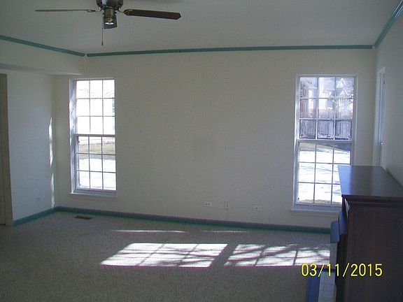 5th image of 595 N Charter Hall Dr