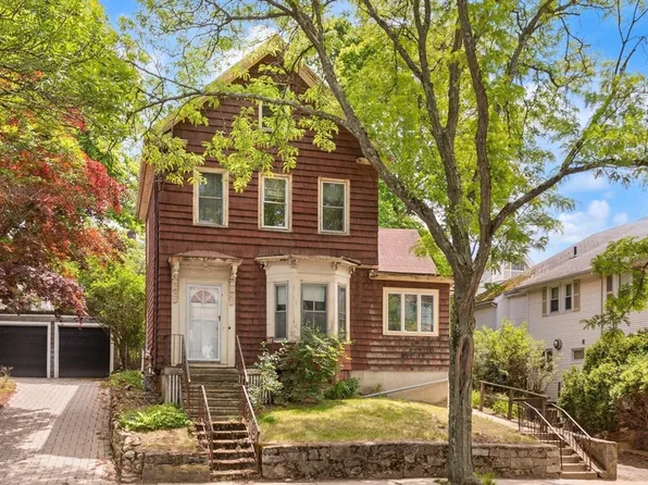 83 Wallace St, Somerville, MA 02144