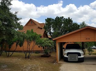 216 Live Oak Pl, Pipe Creek, TX 78063