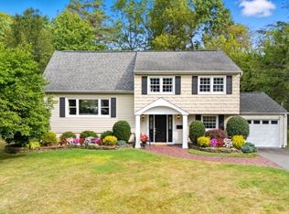 54 Badgley Dr, New Providence, NJ 07974