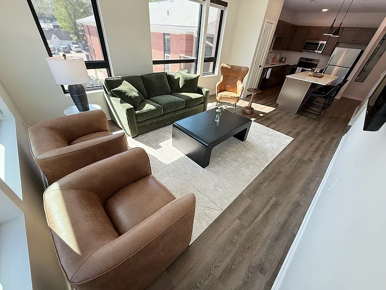 Leavenworth Lofts — Photo 12