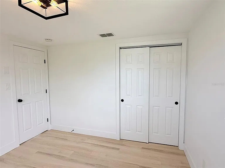 13617 Frances Ave — Photo 13