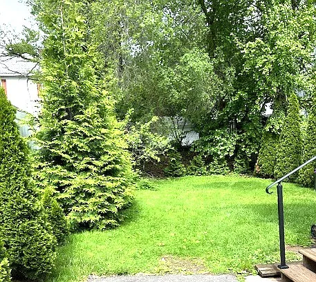 413-415 Hillside Ave — Photo 12