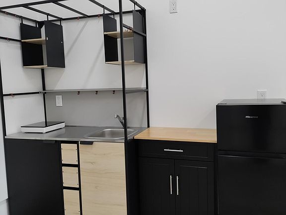 3rd image of 7444 Herschel Ave #B