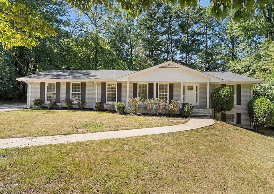 1st image of 3434 Palace Ct