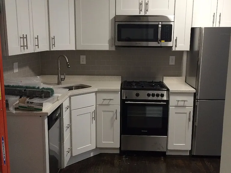 40 Clearway St #6 — Photo 8