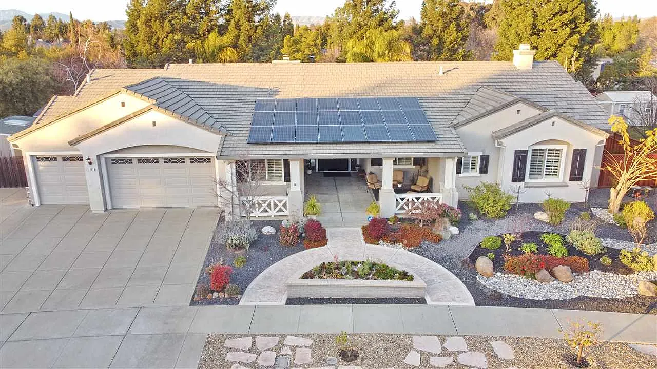 2342 Merlot Ln photo 1