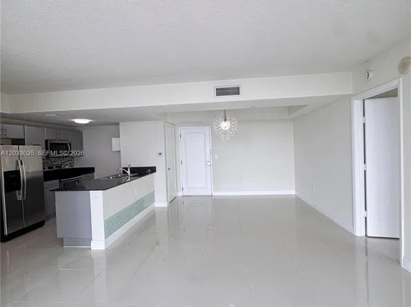 1861 NW South River Dr Unit 803, Miami, FL 33125