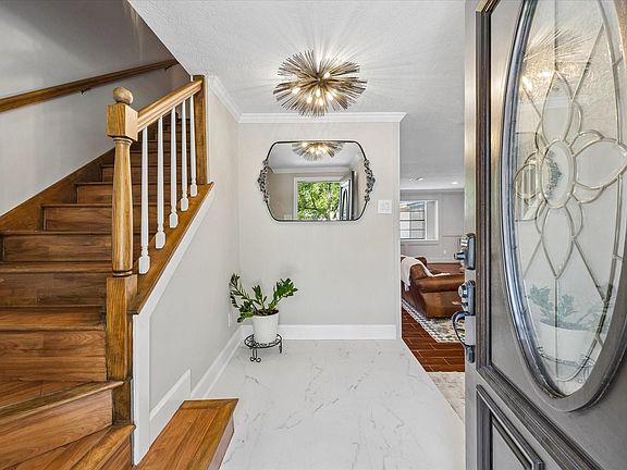 3rd image of 7827 Zilonis Ct