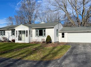 12156 Liberia Rd, East Aurora, NY 14052