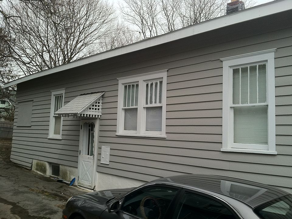 2nd image of 326 Hillview Ave