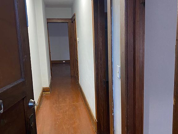 3rd image of 1435 Coutant Ave APT 2