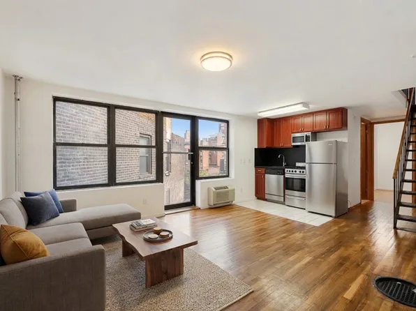 29 7th Ave S APT 4B, New York, NY 10014