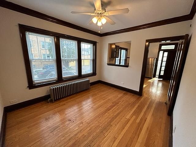 1st image of 2138 W Cornelia Ave #1