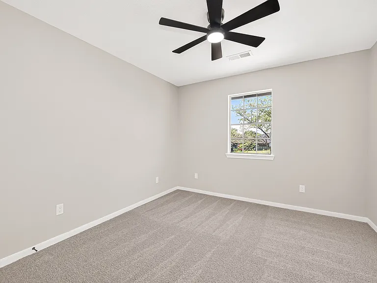 4906 Pleasure Lake Ln — Photo 37