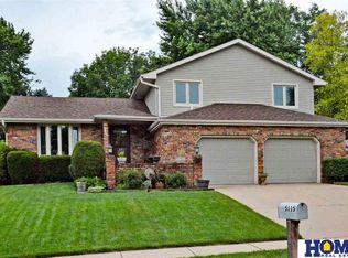 5115 Bison Dr, Lincoln, NE 68516
