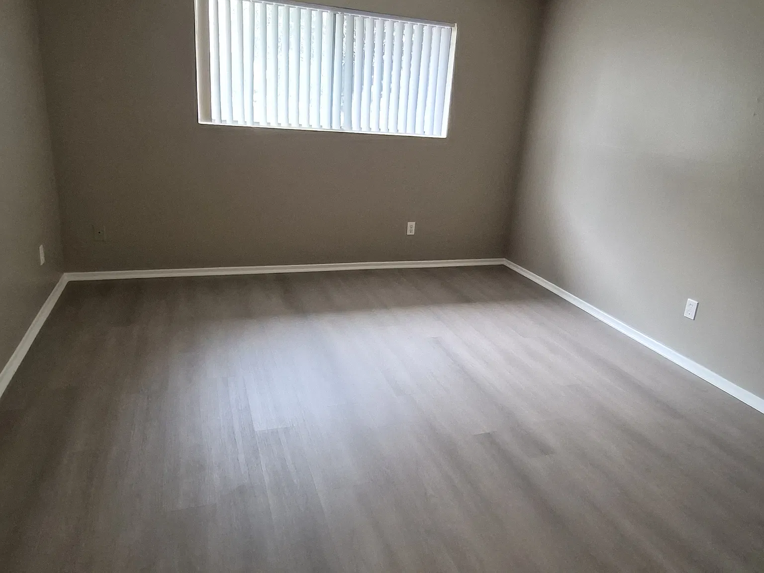 2 bed, 1.5 bath, 1100 sqft, $2,900 — Photo 4