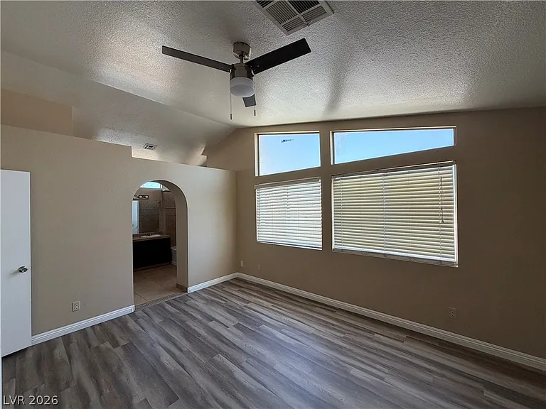 852 Celebration Dr — Photo 27