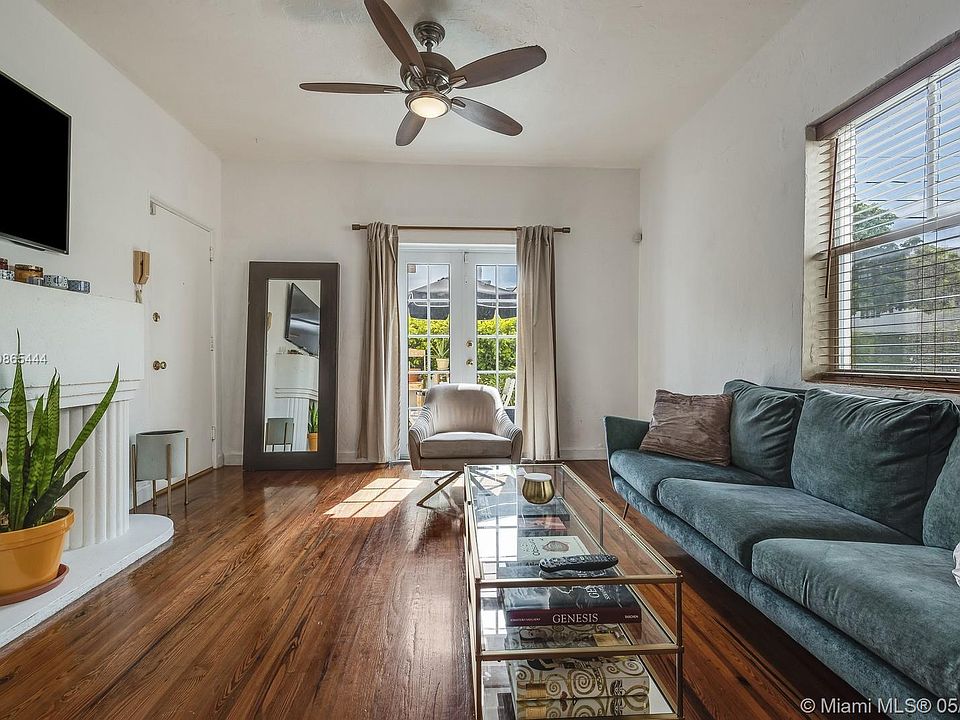 1st image of 2450 Flamingo Pl #D