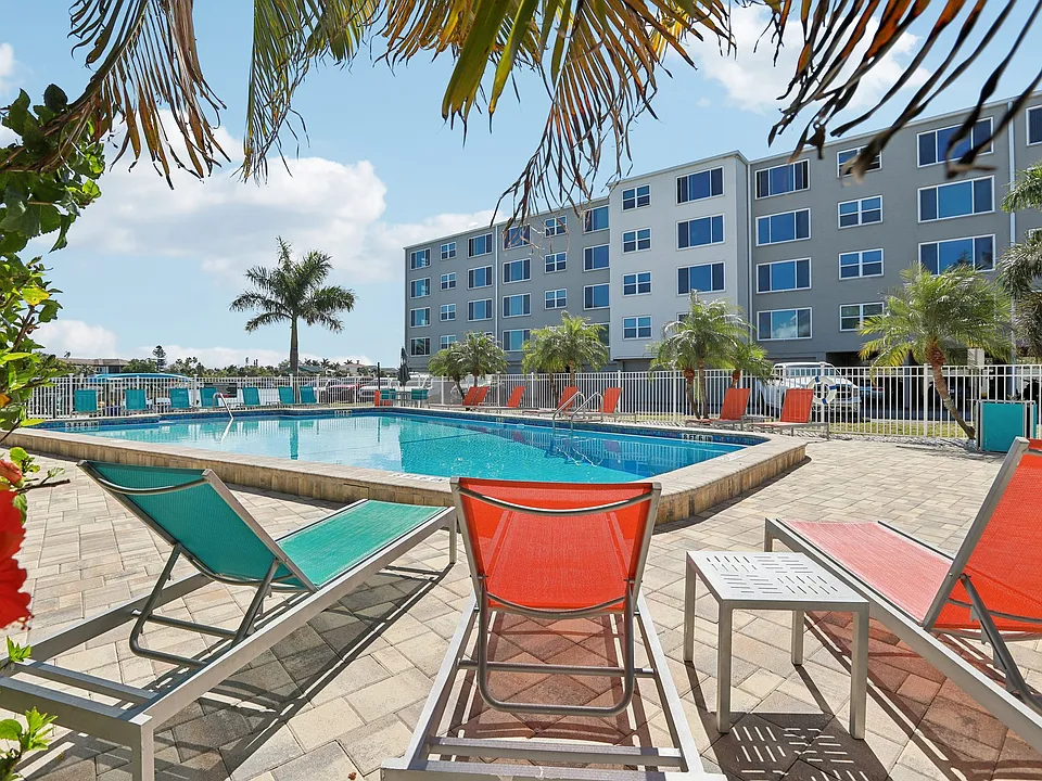 Sand Cove Apartments