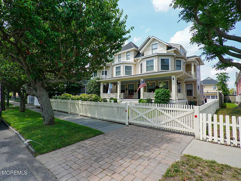 511 Asbury Ave #MAIN HOME — Photo 49