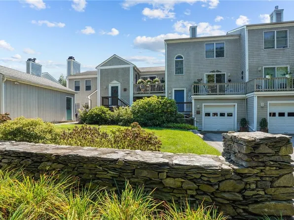 407 N Ln, Bristol, RI 02809