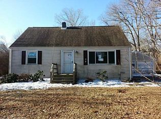 39 Virginia Ave, Groton, CT 06340