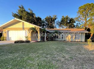 7535 N Leewynn Dr, Sarasota, FL 34240