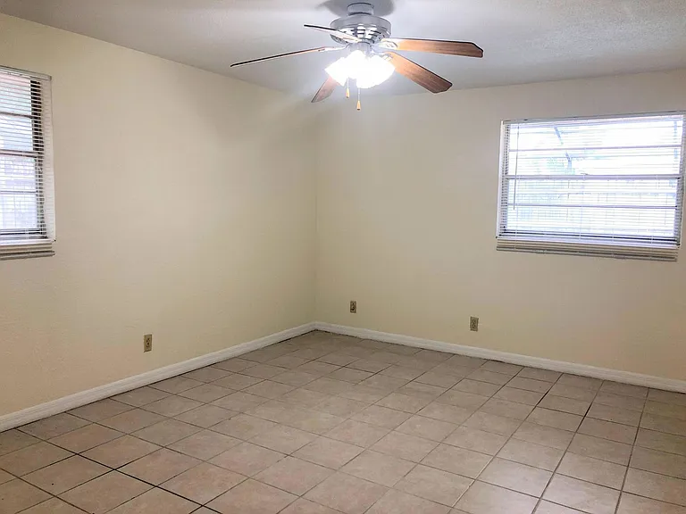 1144 Barbara Dr — Photo 11