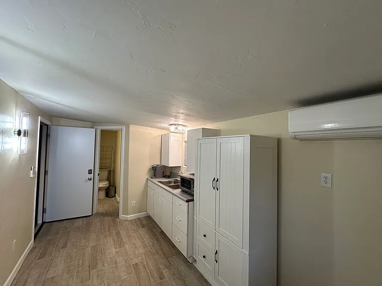 2821 E Presidio Rd — Photo 26