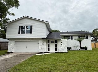 8203 Bluestar Cir, Orlando, FL 32819