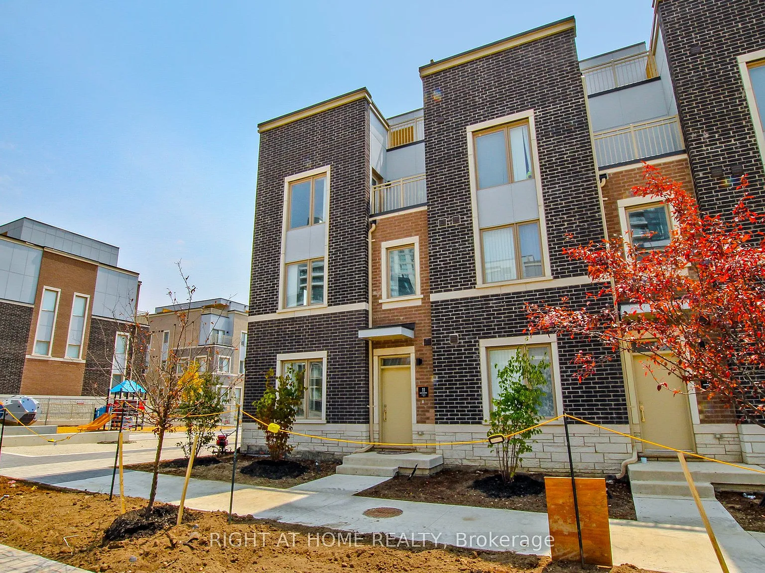 3 bed, $3,600 — Photo 1