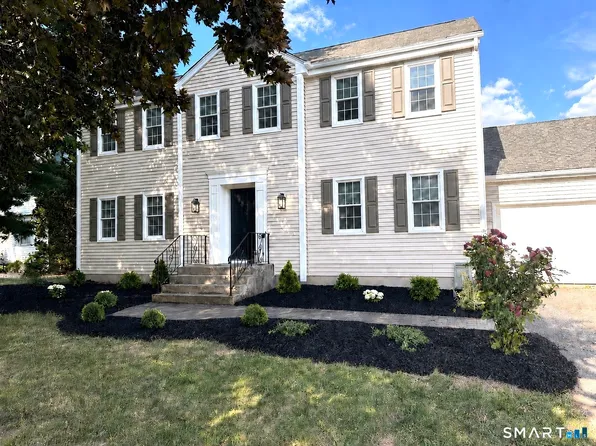 24 Harvest Hill, Wethersfield, CT 06109