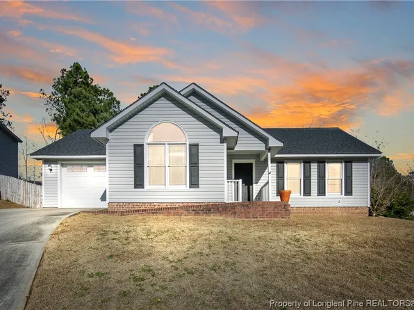 359 Abbottswood Dr, Fayetteville, NC 28301