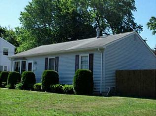 94 Thurman St, Warwick, RI 02888