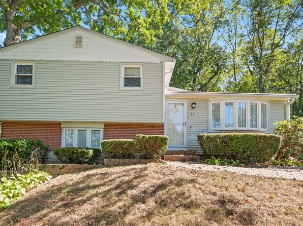 22 Rock Pasture Road, Branford, CT 06405