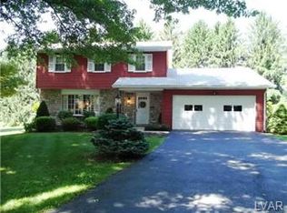 1476 Sanbrook Ct, Bethlehem, PA 18015