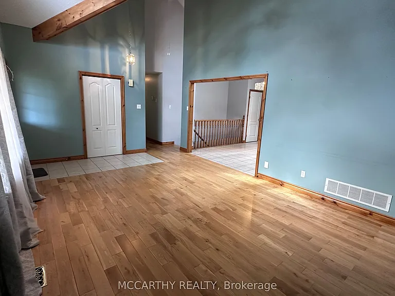 516354 County Road 124 — Photo 14