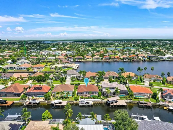 336 Capistrano CT, MARCO ISLAND, FL 34145