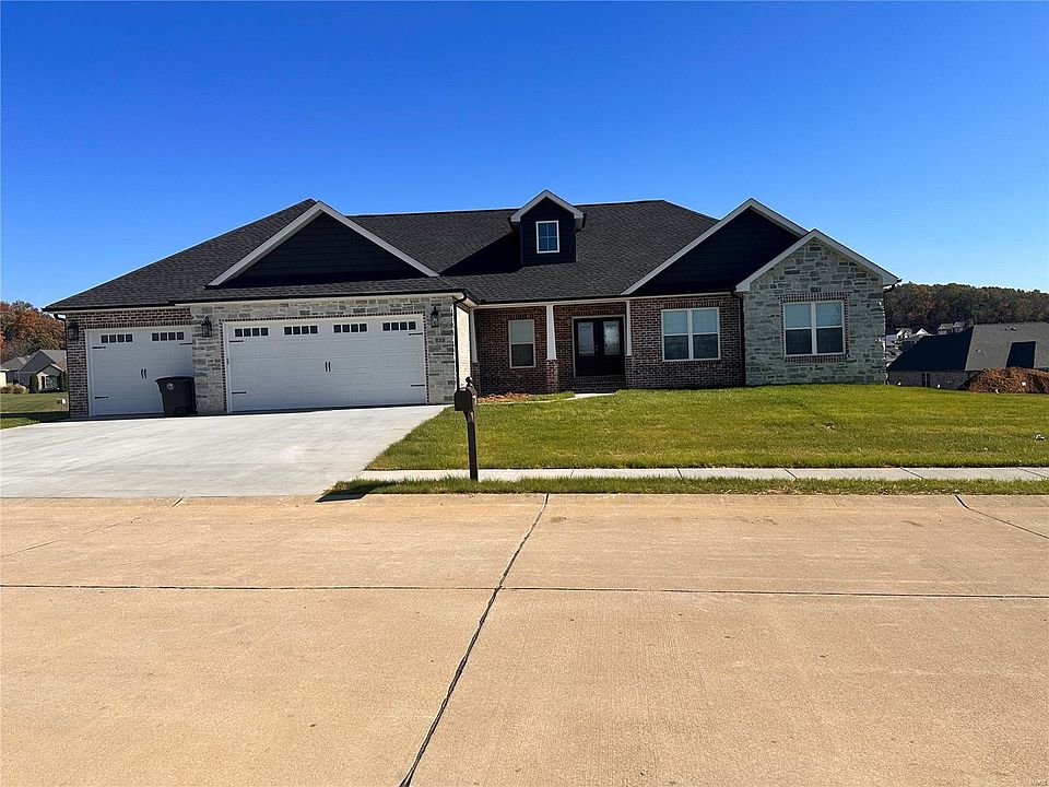 1st image of 252 Orange Bowl Dr