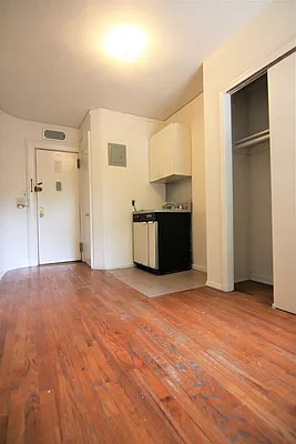 Rented by JK Dansar Corp | media 16