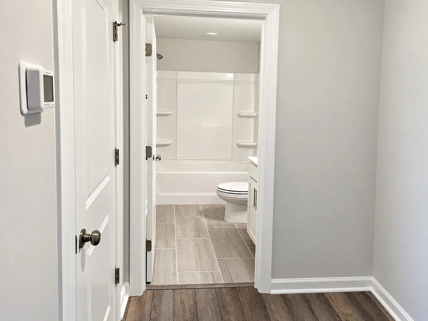 4 bed, 3.5 bath, 2143 sqft, $2,195 — Photo 4