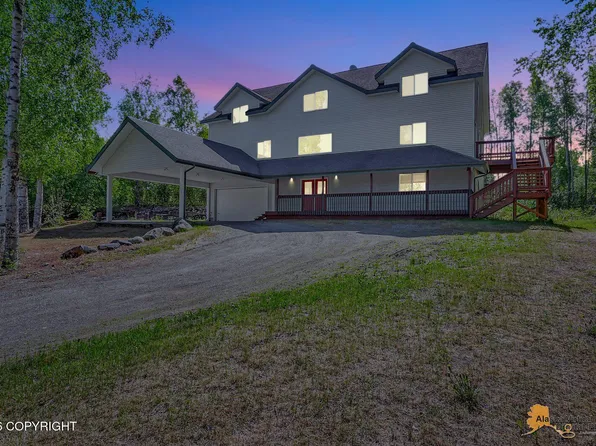 3256 S Dawn Lake Dr, Wasilla, AK 99623