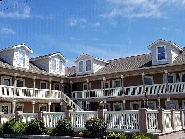 1st image of 8006 Seaview Ave APT 101